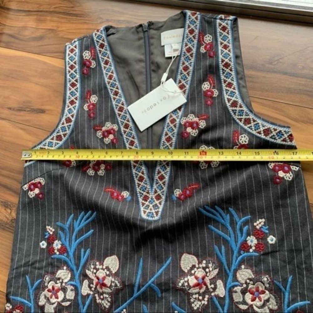 Foxiedox grey Yumiko embroidered dress 4 - Picture 5 of 6